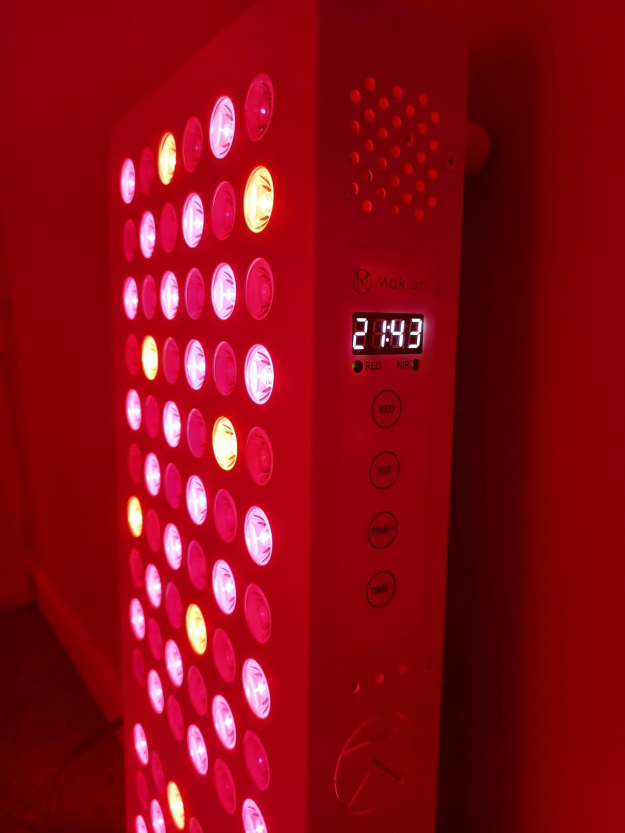 Makiuri panel showing the LED array and timer display