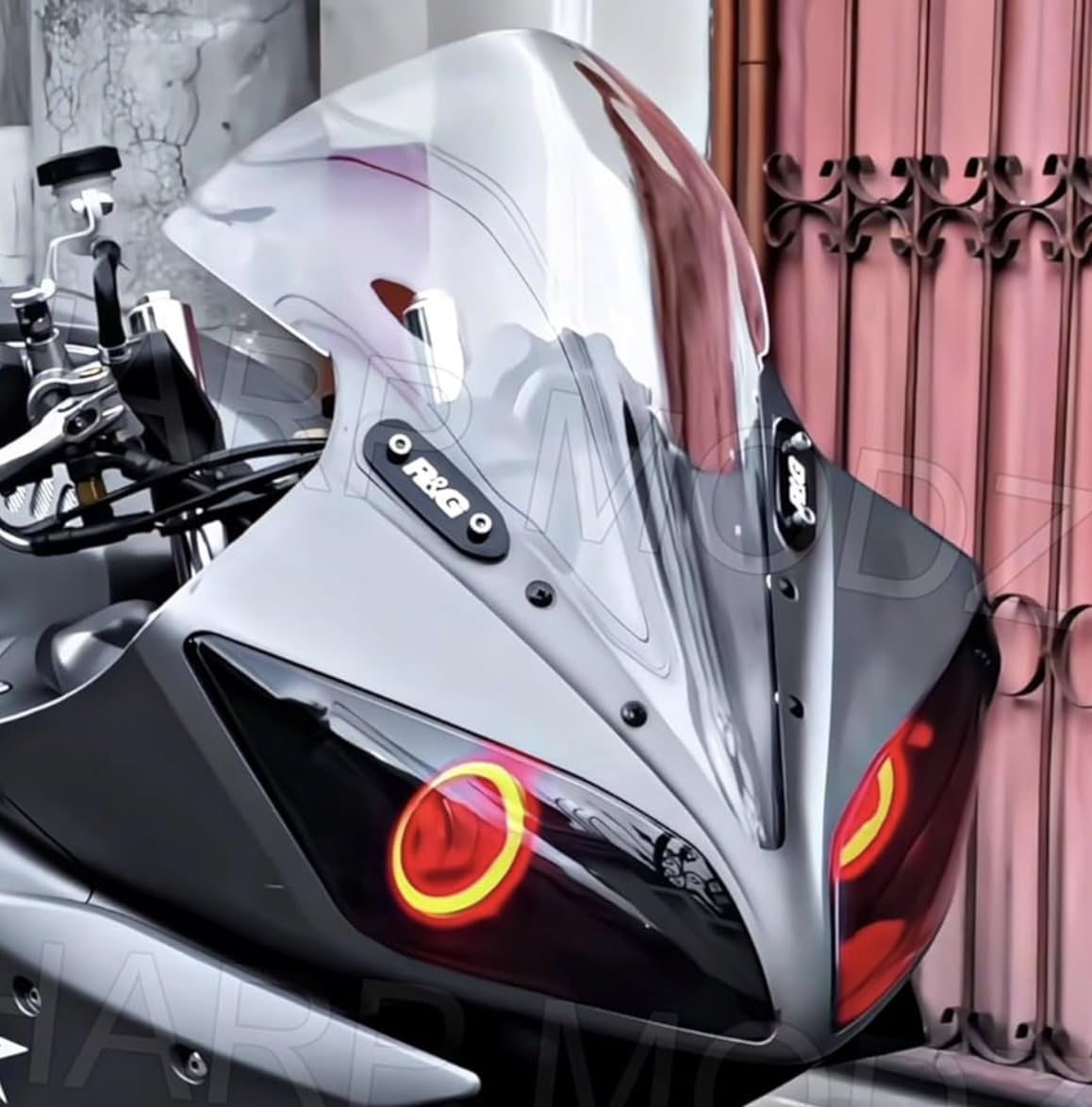 Amazon Brand - HARP MODZ Indonesian Type Bubble Visor Windshield Wind Deflector for R15 V1 V2 S (Transparent White Colour)-picture-18