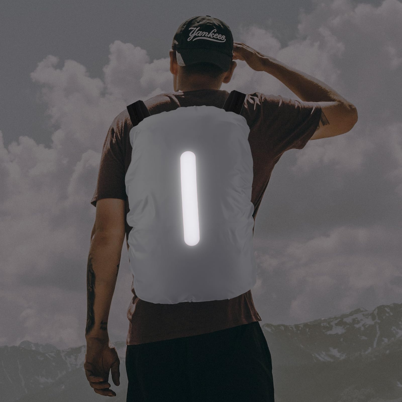 M METERXITY Backpack Rain Cover - Waterproof Lightweight Cover with Vertical Reflective Strap, Apply to Cycling/Mountain Climbing (75-85L, XXL, Silver Tone)