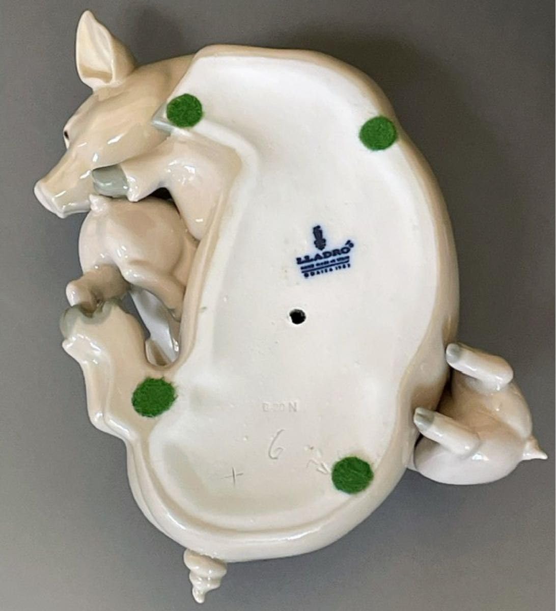 【美品】Lladro リヤドロ 豚の親子 家族 子豚 Amazon.co.jp: LLRADRO リヤドロ 豚の親子 豚の家族 フィギュリン