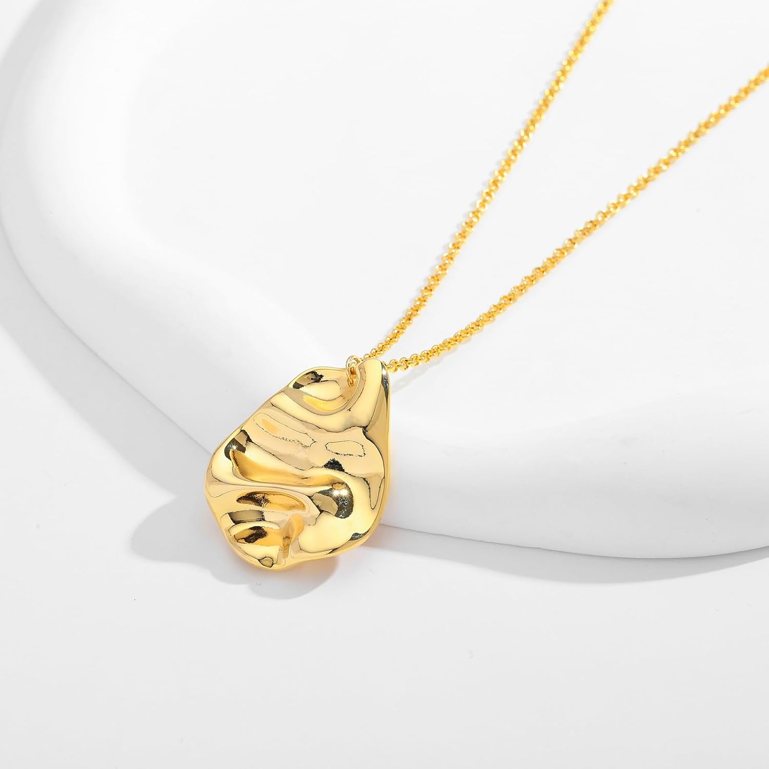 Starfish Necklace Shell Pendant Necklaces for Women Boho Beach Gold Chain Charm Necklace Trendy Summer Ocean Jewelry - Image 5