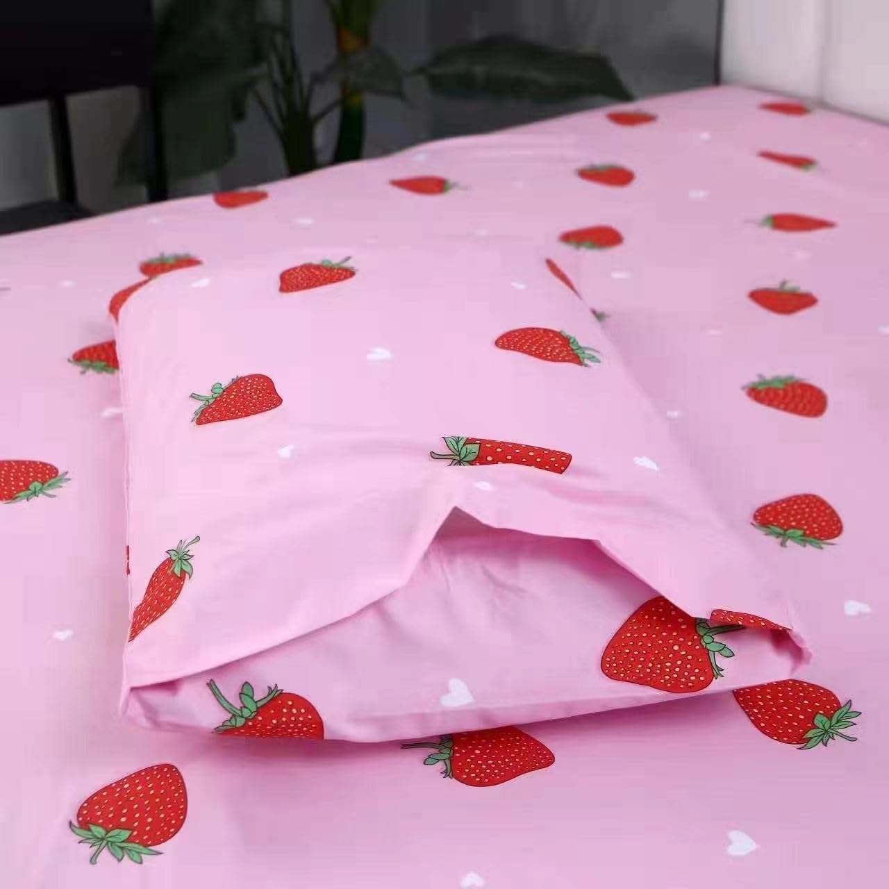 SDY 4PCS Strawberry Bed Sheets,Twin Size Red,Pink White Kawaii Bedding Sheet Set with 1 Top Flat Sheet + 1 Deep Pocket Fitted Sheet + 2 Pillowcases for Teen Girls Home Decor - Image 4