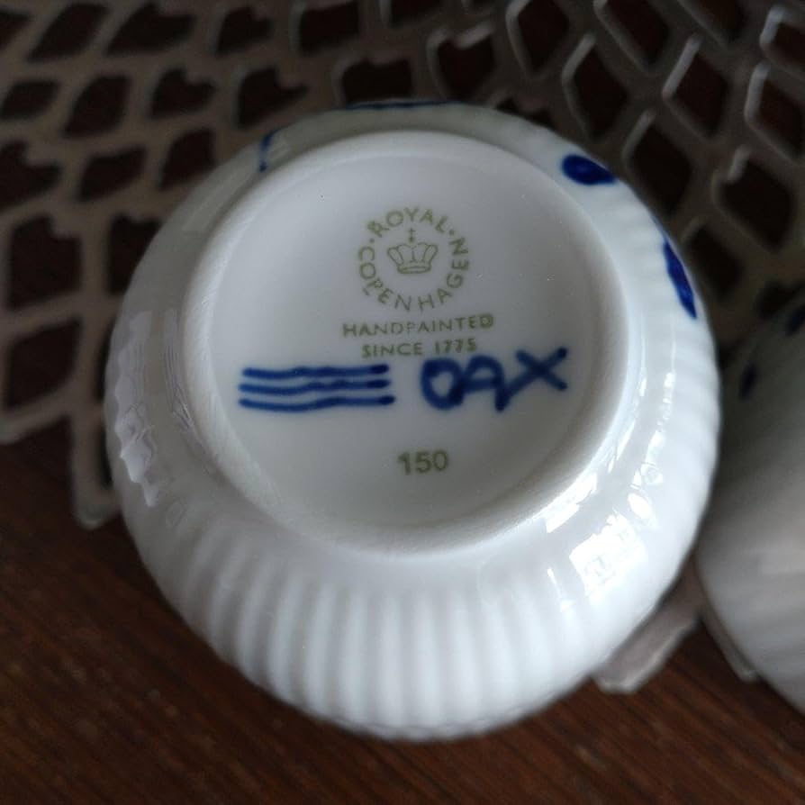 ロイヤルコペンハーゲン キャンドルホルダー1対美品、 Amazon.co.jp: ロイヤルコペンハーゲン メガ ヴォティヴス ペア