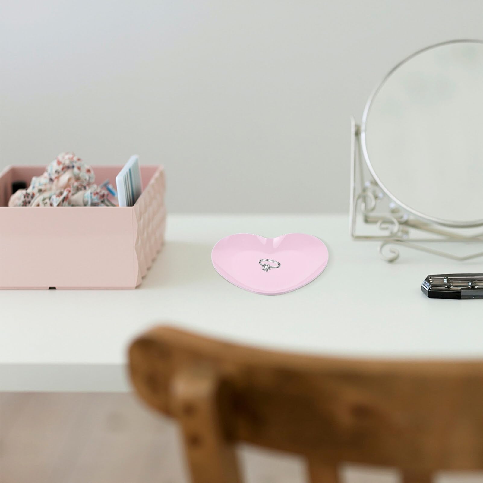 Luxshiny - Portagioie a forma di cuore, in acciaio inox rosa