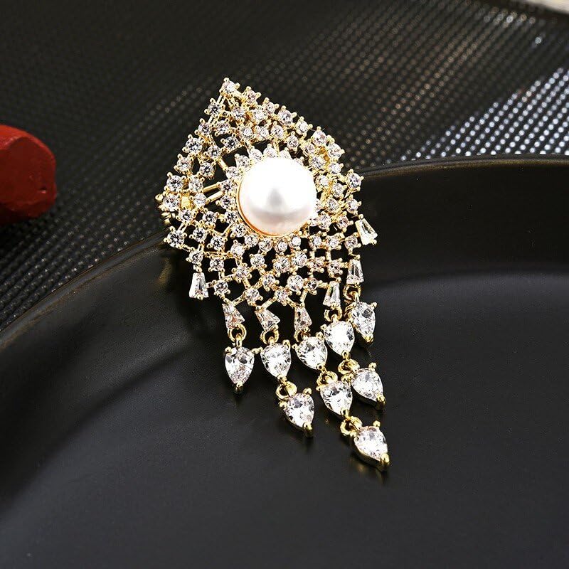 Image of Austrian Crystal Brooch Sparkling Rhinestone Brooch 18k Gold-Plated Birthstone Lapel Pin Jewelry Birthday Gifts for Women