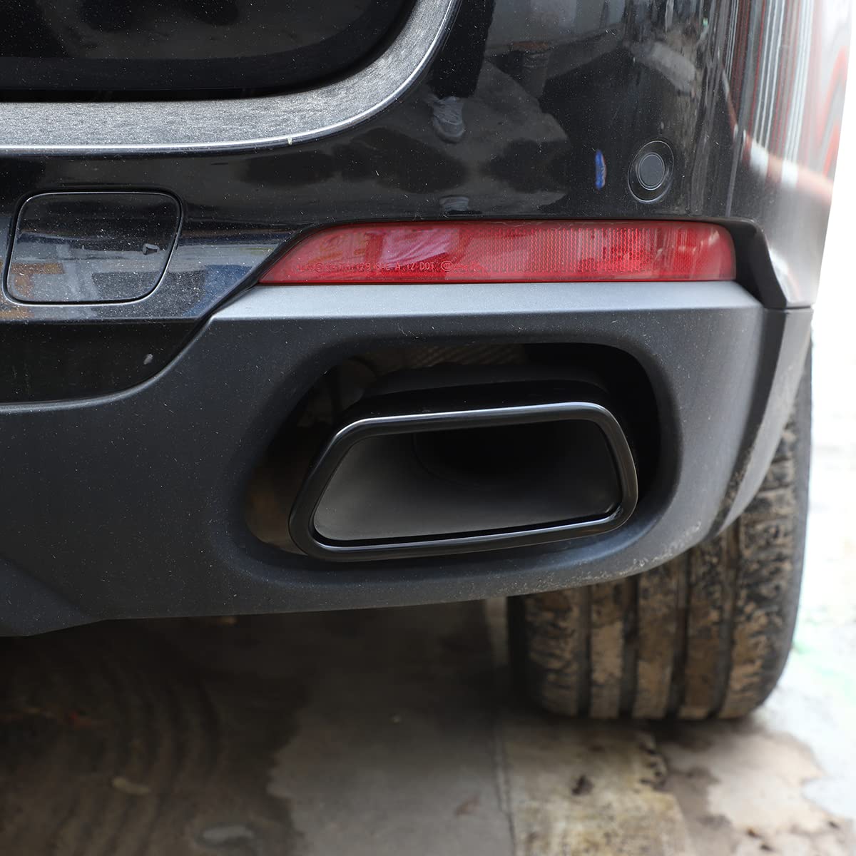 In acciaio inox, copertura per coda di gola, tubo di scarico, adatto per X5, F15, X6, F16, serie 2014-2019 (per versione standard, nero lucido)