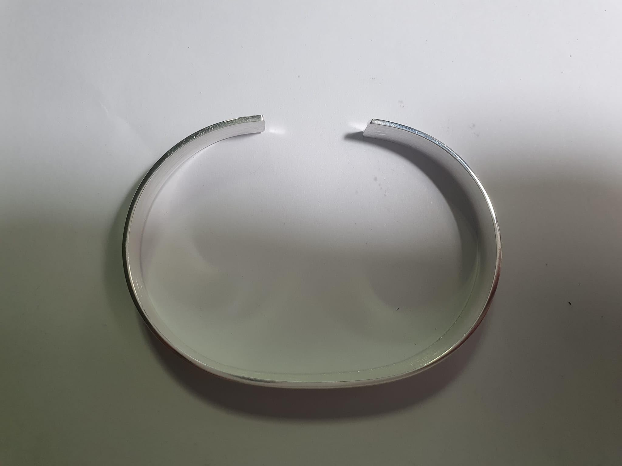 1 bracciale rigido argento 925 unisex largo 8 mm spessore 1,3 mm, SU RICHIESTA INCISIONE PERSONALIZZATA NOME