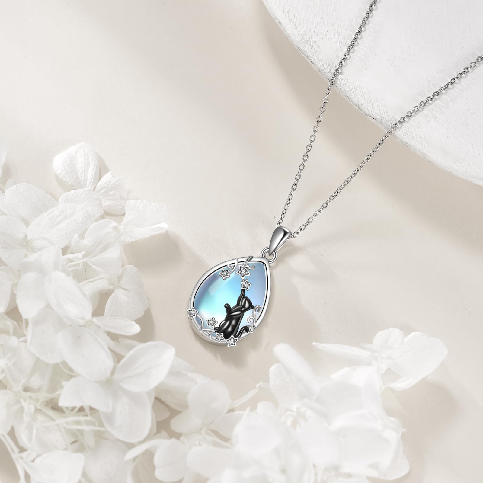 YAFEINI Collana con Pietra di Luna in Argento Sterling Volpe/Axolotl/Gatto/Cane/Panda/Mucca Collana con Ciondolo Gioielli con Animali Regali per Donna Ragazze