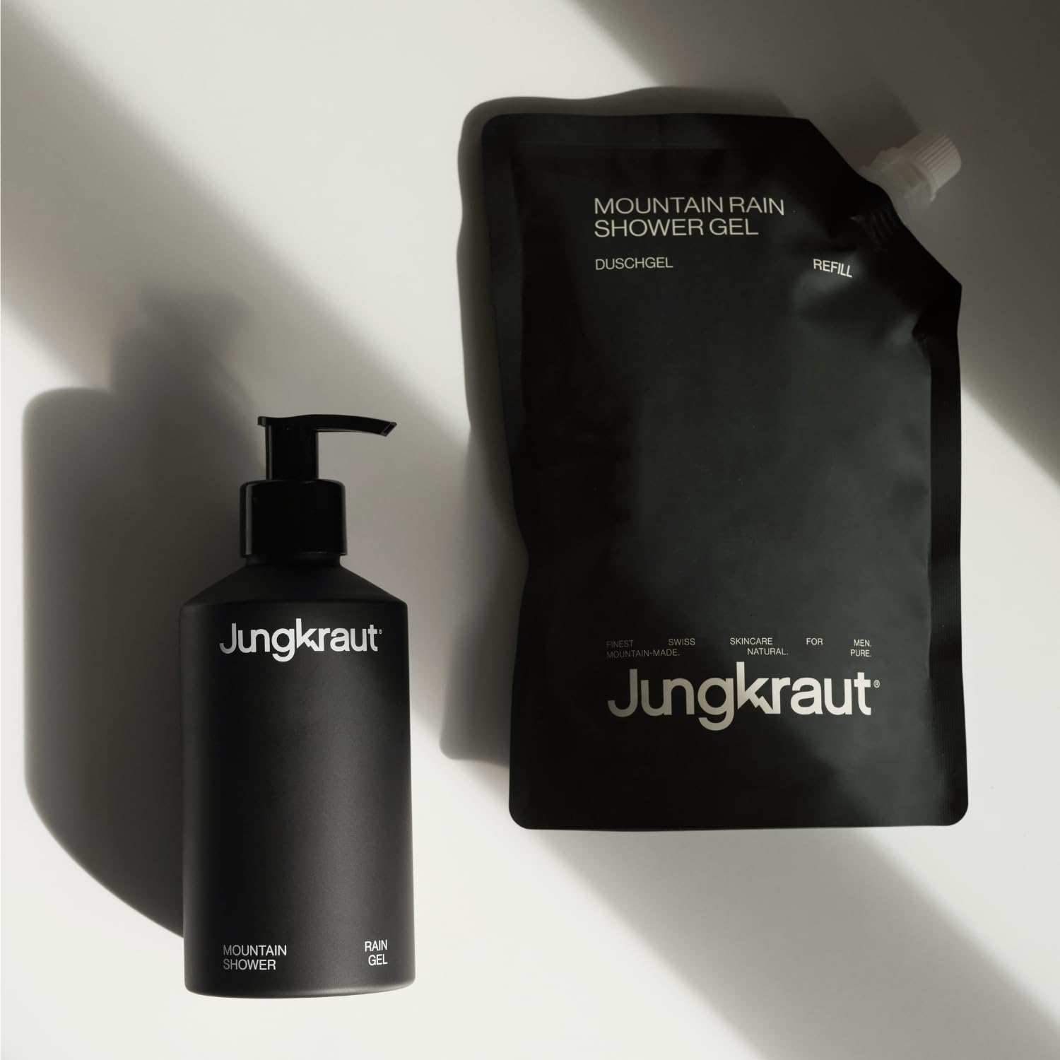 Gel de ducha Mountain Rain Shower de 300 ml + relleno de 600 ml, gel de ducha natural para frescor diario de montaña, pH neutro, revitalizante, hidratante, suave, hecho suizo