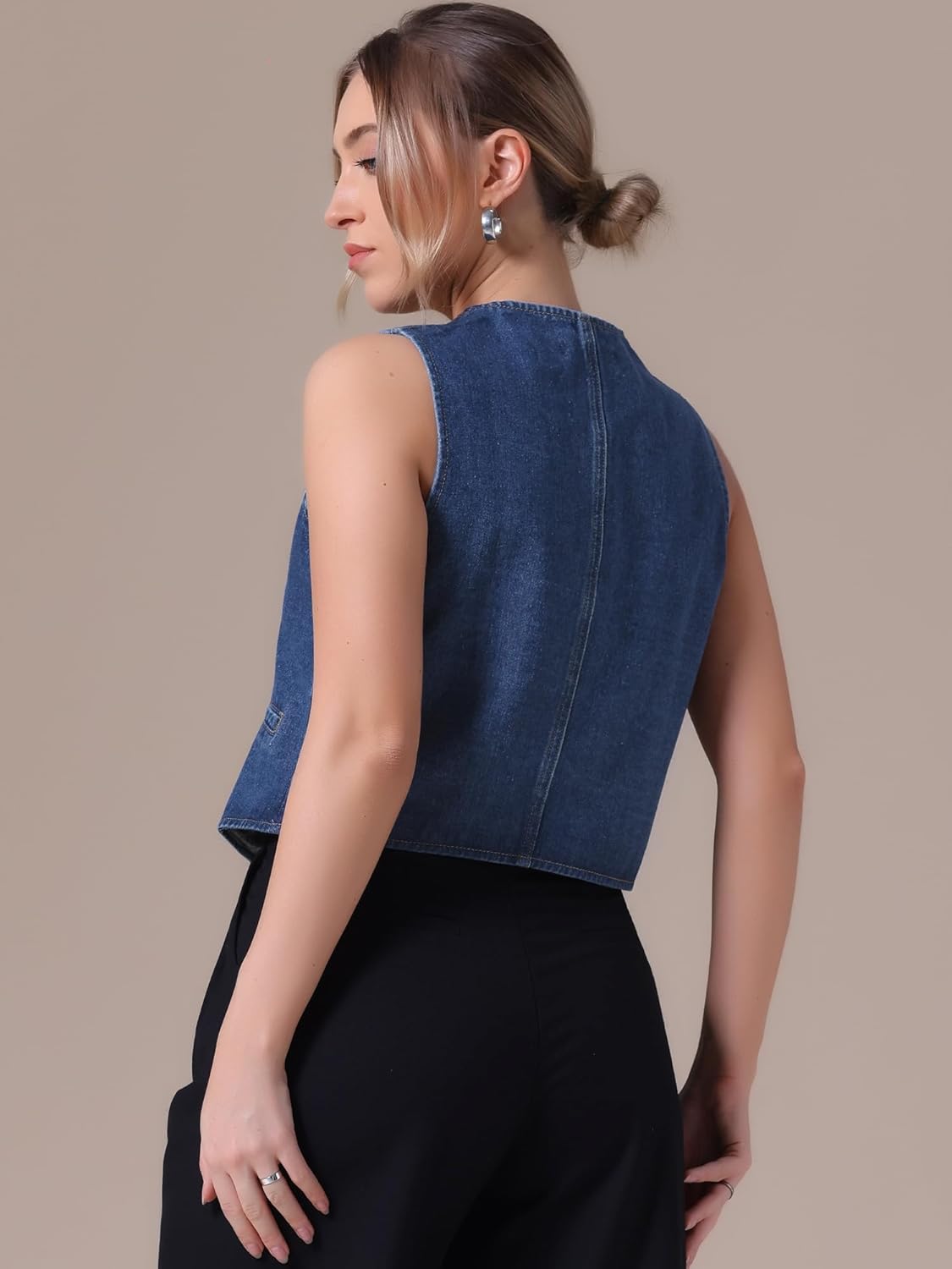 Women's Denim Vest V Neck Button Down Sleeveless Waistcoat Vest Top Western Outfits Casual Jean Vests - Image 4
