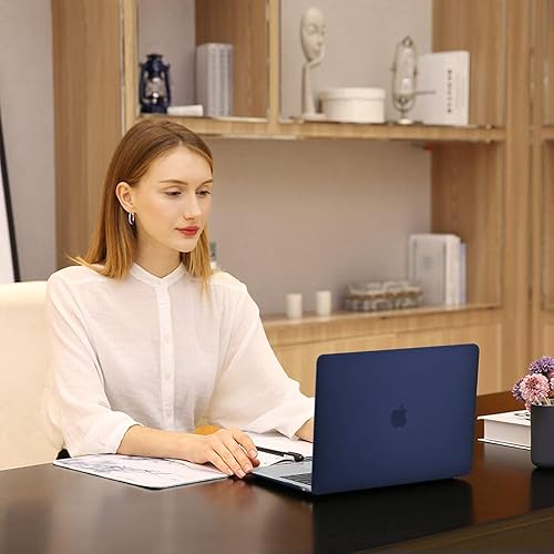 Vista 58 de MOSISO - Carcasa rígida de plástico compatible con MacBook Pro de 13" azul (Airy Blue)