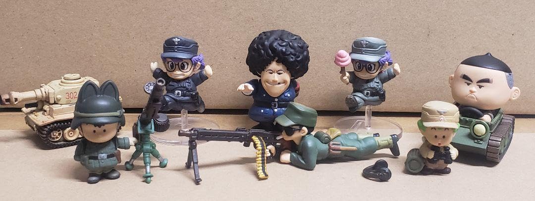 Amazon.co.jp: Dr.スランプ アラレちゃん ミリタリーコスチューム : ホビー