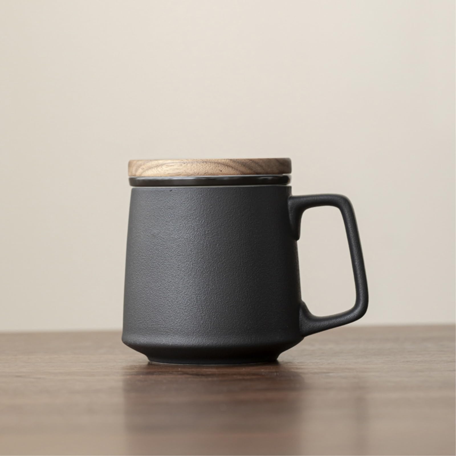 Tasse filtrante en céramique de 400 ml avec couvercle, grande capacité, personnalité exquise et tasse antique noire givrée pratique - 400 ml