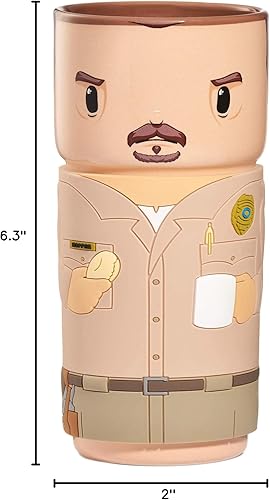 Vista 7 de CosCups by Numskull Stranger Things Jim Hopper - Taza de cerámica con funda de goma, 13.5 fl oz, producto oficial de Stranger Things