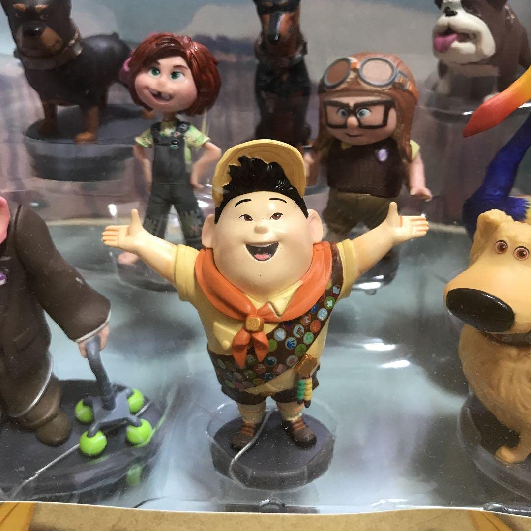 ディズニーピクサー アップ カールおじさん　UP ホットトイズラッセル２個セット ディズニーピクサー アップ カールおじさん UP ホットトイズラッセル2