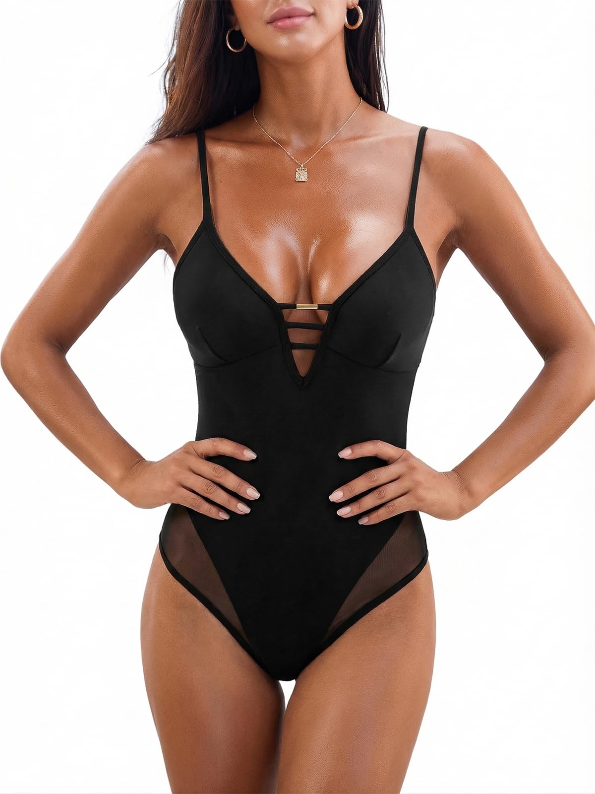 CUPSHE Maillot de bain une pièce sexy pour femme avec col en V et empiècement en maille avec crochet dans le dos et bretelles réglables