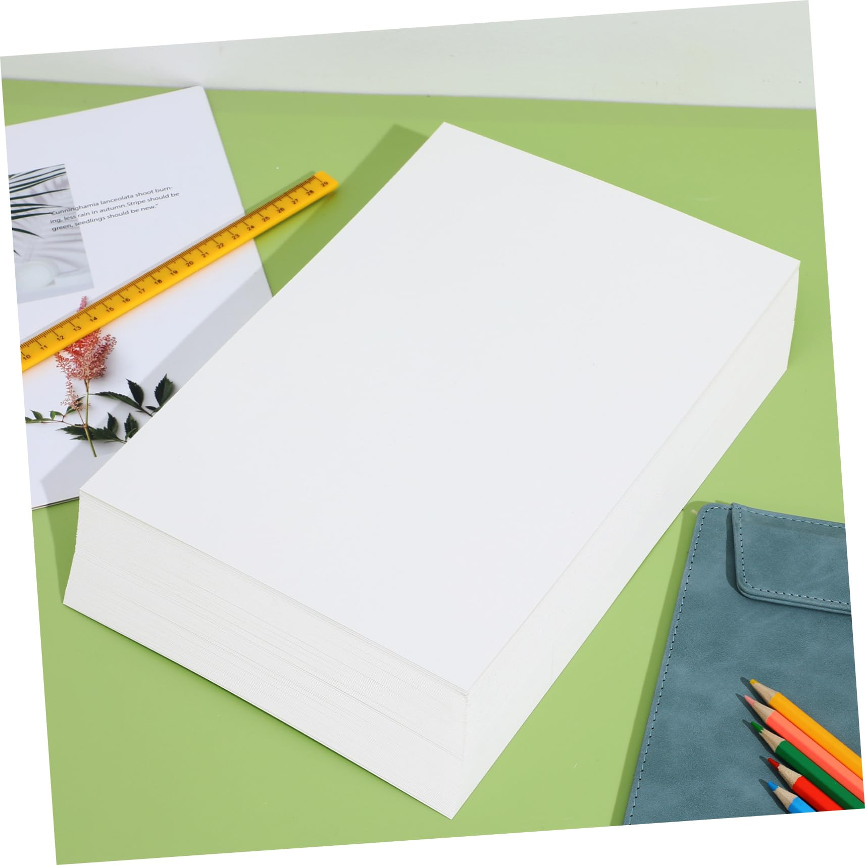Papier pour Imprimante A4 100 Feuilles Beige en Pâte de Bois | Compatibilité Large, Format Multi-usage, Lot de 100 Feuilles pour Petit Bureau