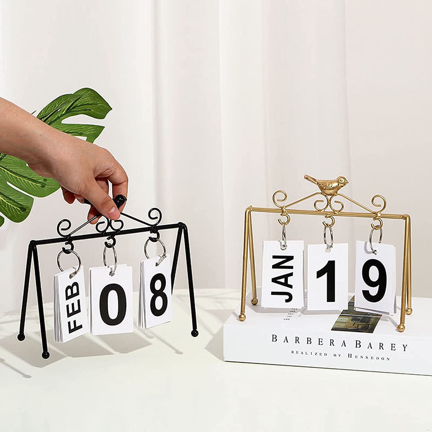 OLOTU Calendario Calendario perpetuo Riutilizzabile, Calendario da Tavolo 2023, calendari a Fogli mobili con Staffa in Metallo, Calendario da Tavolo a Fogli mobili per la casa Pianificato