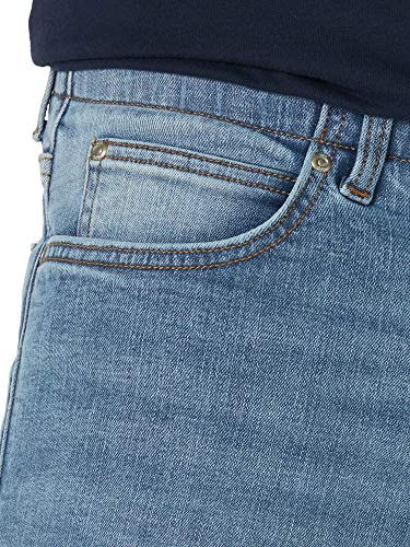 Image of LEE Men's Performance Series Extreme Motion Regular Fit Jean