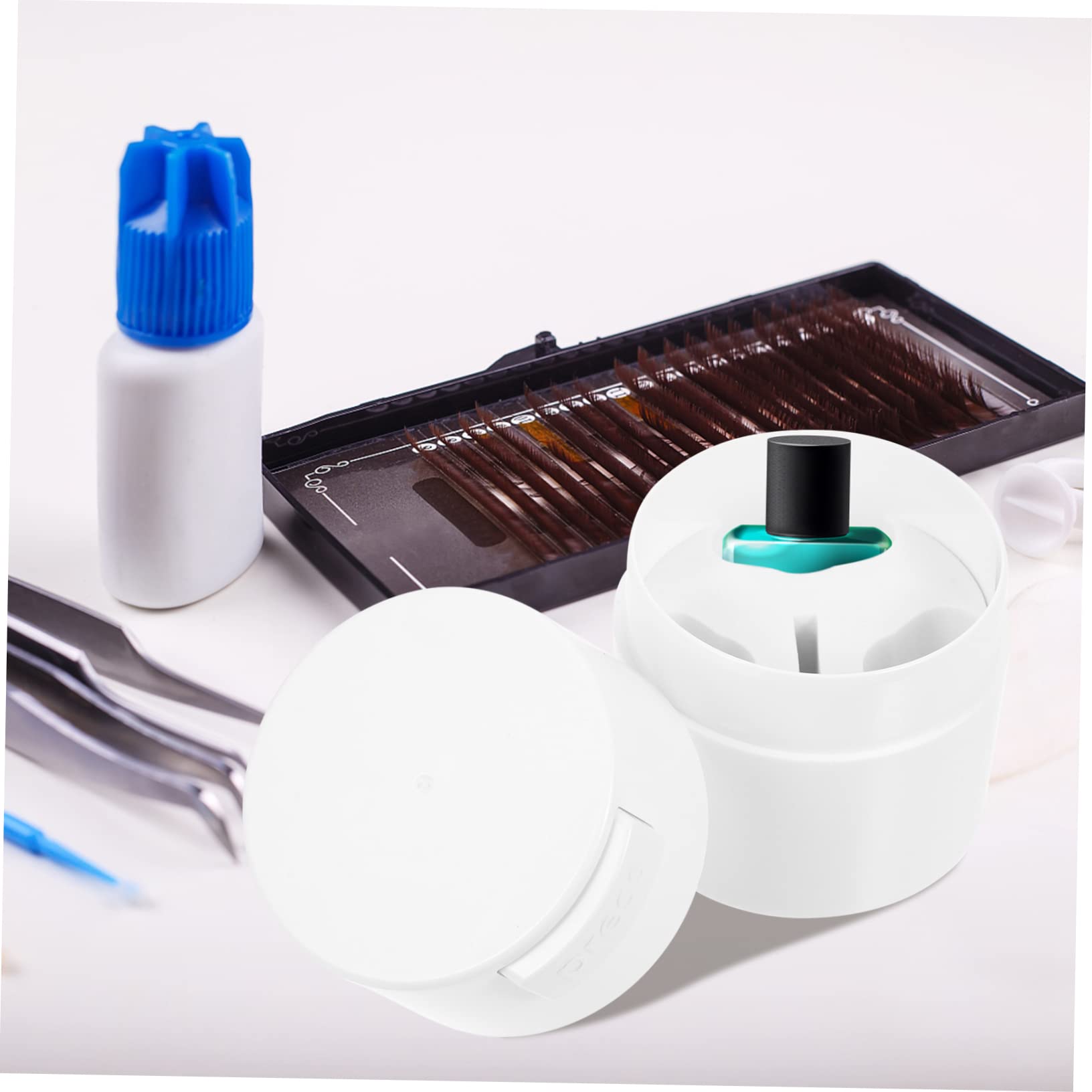 HAPINARY Eyelash Glue Storage Jar Lash Tech Supplies Vacuum Sealed Case Sturdy Compact for Home or Travel Present for Lovers