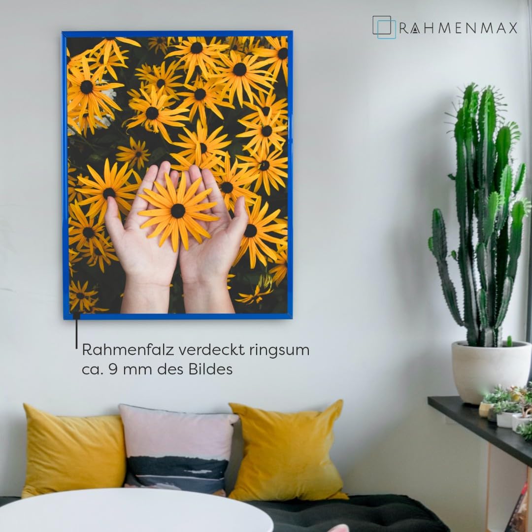 RahmenMax Texas - Cornice portafoto in plastica blu con vetro acrilico trasparente, 84 x 67 cm, sfondo bianco, formato a scelta