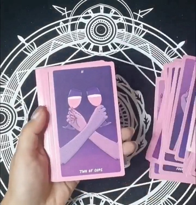 絶版・希少】 Thai Tarot U.S. Games 美品 絶版・希少】 Thai Tarot