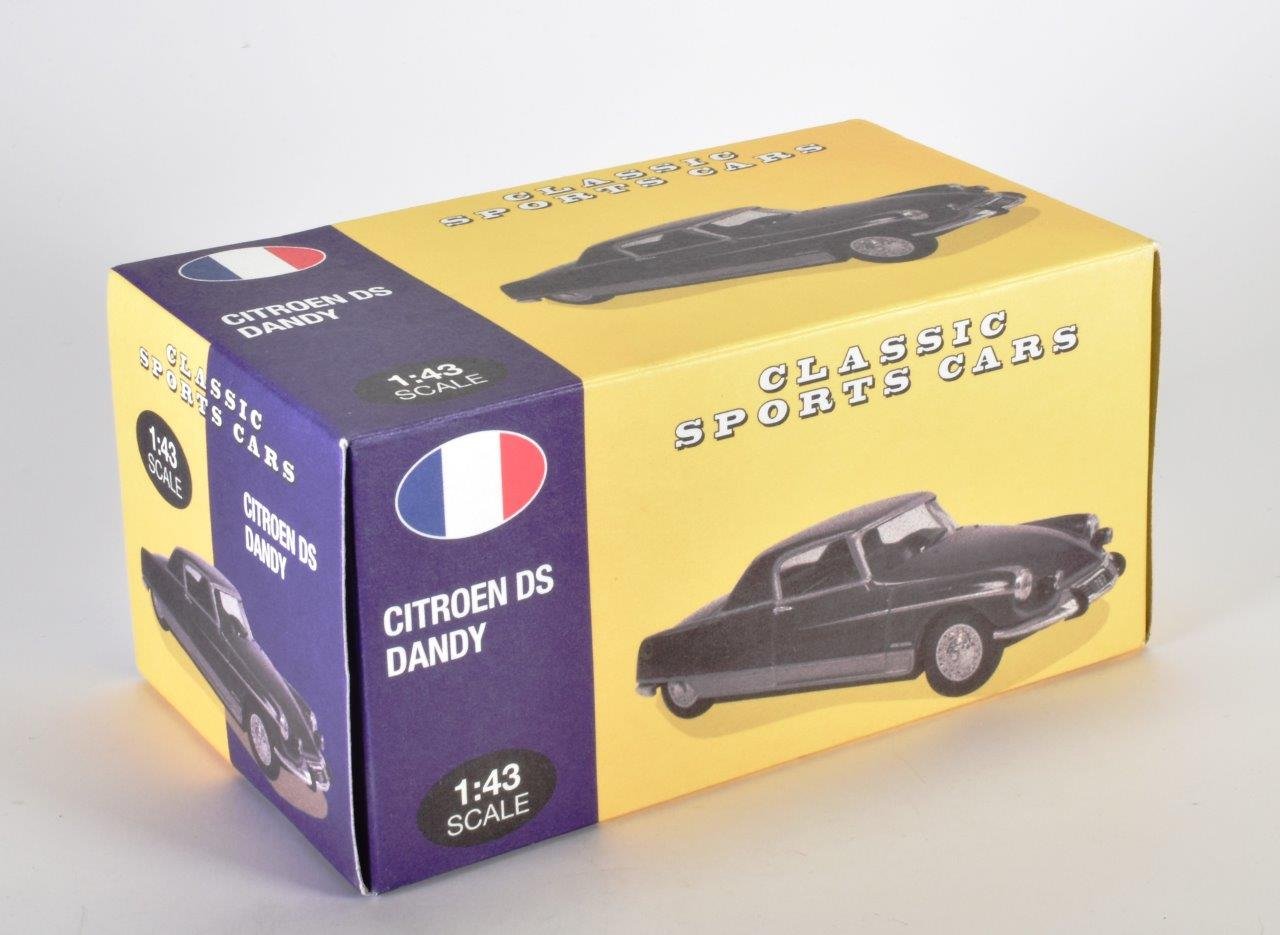 Norev Citroen DS Coupé Le Dandy 1967 Classic Sports Cars 1:43 ref-131