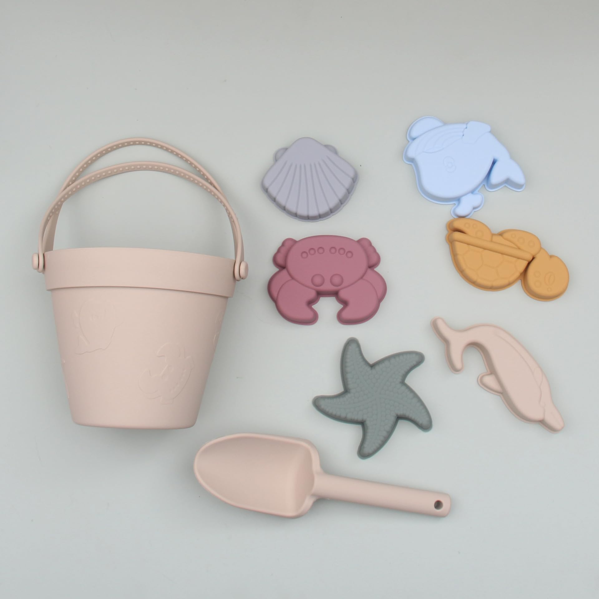 Lot de 6 jouets de plage en silicone pour garçons et filles, jouets de sable, seau et pelle – Ne se cassent pas comme les jouets de plage en plastique – Seau de plage pliable, pelle et