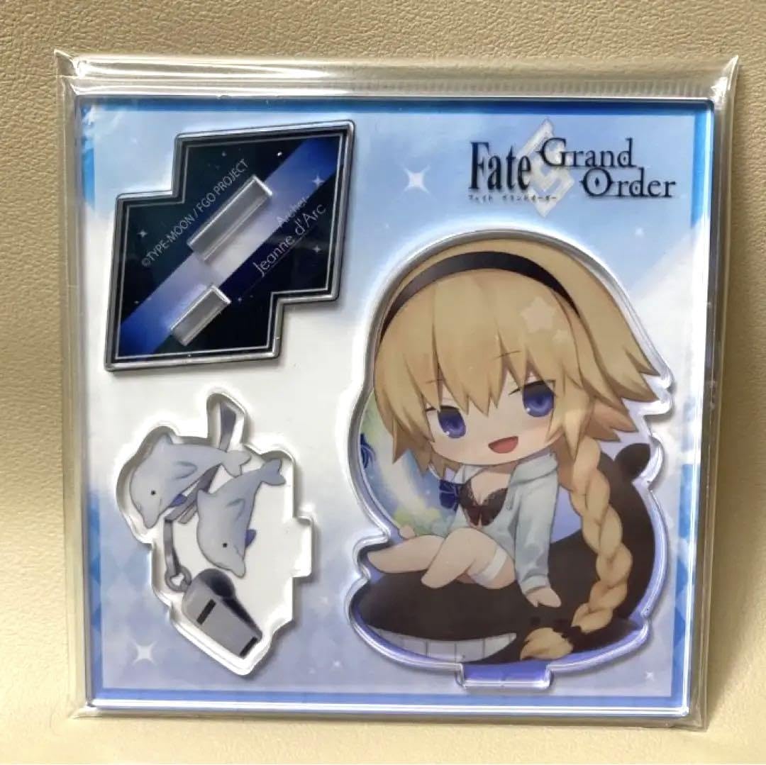 FGO ジャンヌダルク　スマホスタンド Amazon.co.jp: Fate Grand Order ジャンヌ・ダルク アクリルスタンド