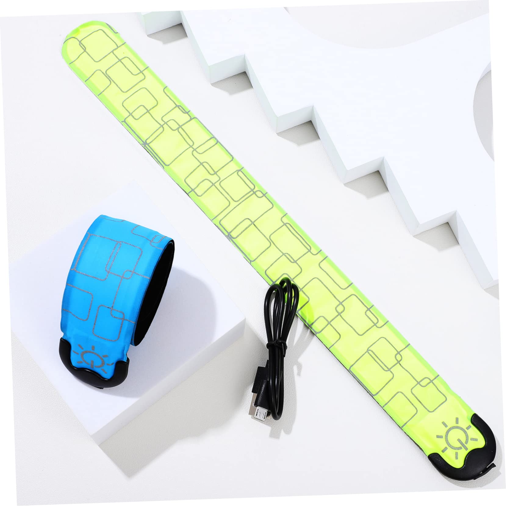 TOYANDONA 4piezas Brazaletes Luminosos Led para Correr Ciclismo y Trotar Brazaletes De Alta Visibilidad para Correr De Noche y Protección Pulseras De Seguridad para Actividades