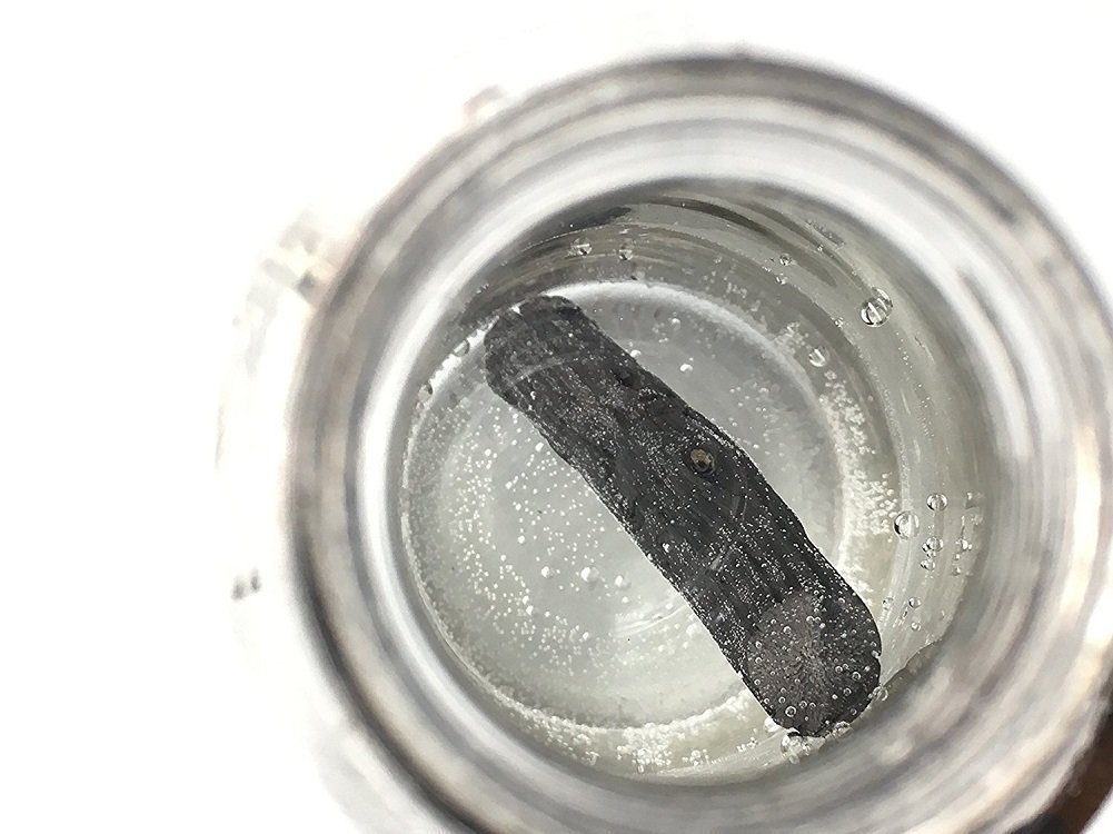 Portable Binchotan Charcoal - Water Purifying Sticks for Great-Tasting Water from Kishu, Japan - Each Stick Filters Personal-Sized Water Bottle - 2 Sticks