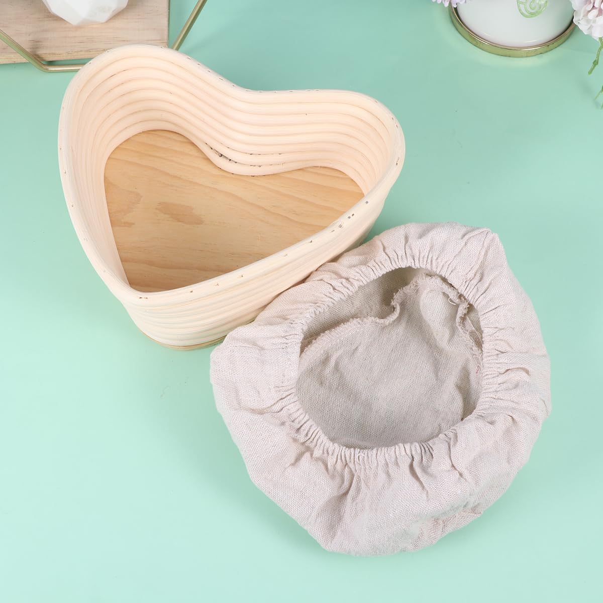Bread Banneton Basket with Liner Heart Shaped Sourdough Proofing Basket Valentines Day Food Storage Basket 3 x 7.5 x 8.5 Inch(Khakix2pcs)