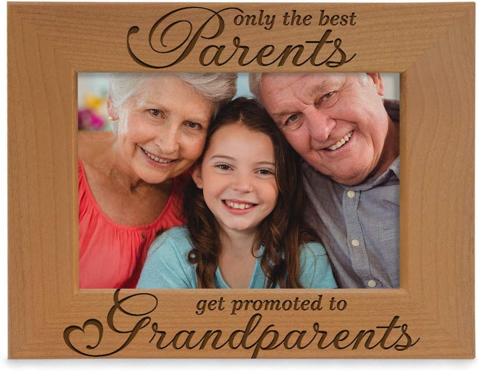 KATE POSH - Only The Best Parents get Promoted to Grandparents Picture Frame - Engraved Natural Wood Photo Frame - Grandma Gifts, Grandpa Gifts, for Grandparents (5x7-Horizontal)