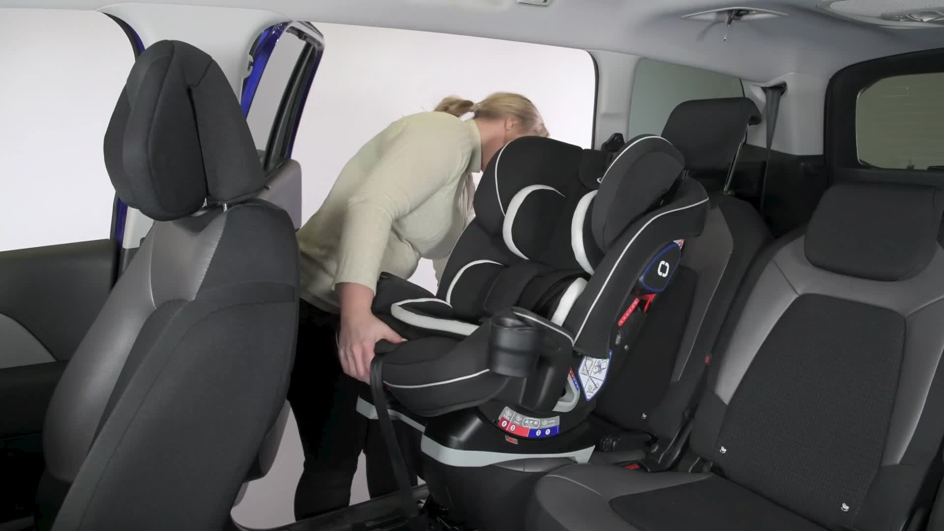 amazon graco slimfit