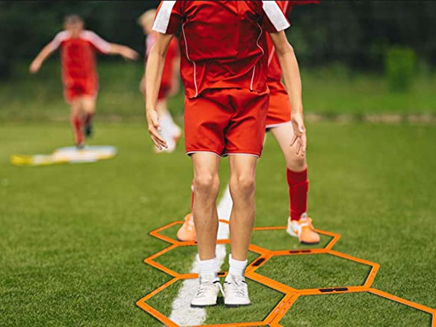 Hexagon Agility Ring Training Circle Ring Speed Agility Ladder Physical Training Ring Football Footwork Trainer Hurdles Agility Ladder Fitness Equipment Multicolor Training Ring 3Pcs