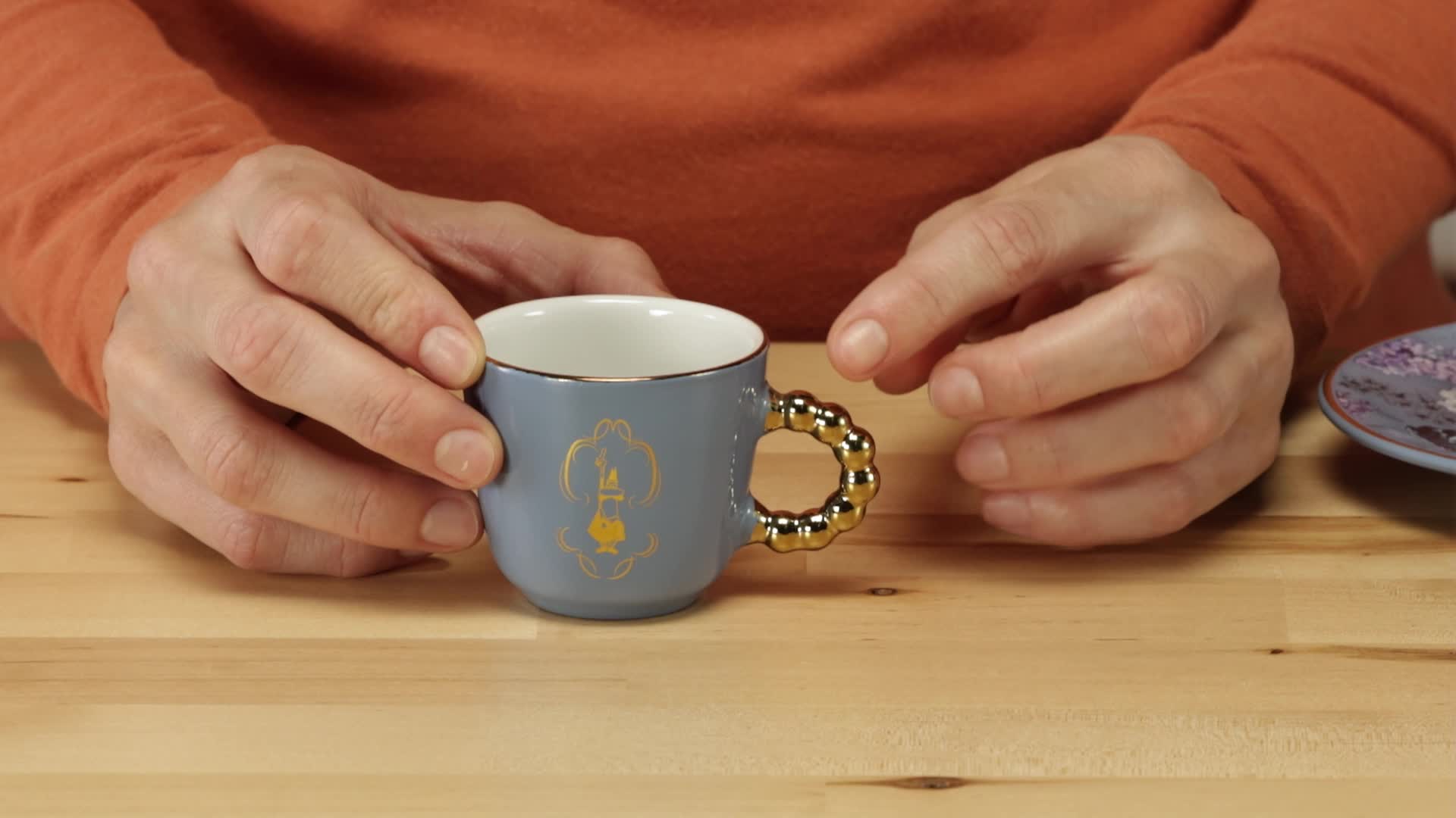 Bialetti Bridgerton Set of 2 Cups and 2 Saucers, Porcelain, 80 ml :  Amazon.co.uk: Books