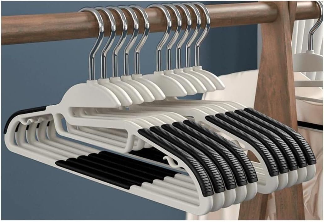 Plastic Hangers for Clothes 10 Pack Home Durable Coats Hangers with Non-Slip Rubber Space Saving(C)