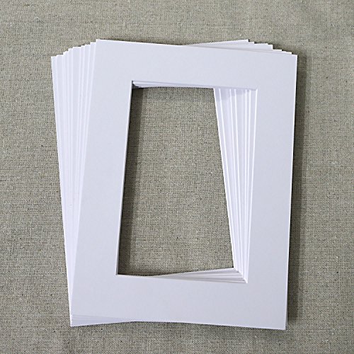 Ray & Chow Marcos de Fotos de Paspartú Paquete de 10- Blanco- Tamaño Exterior: 15x20cm, tamaño Abierto de los Paspartús: 10x15cm