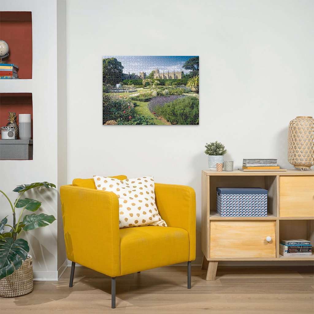 Ravensburger Queen's Garden, Sudeley Castle - 1000 Piece Jigsaw Puzzle for Adults and Kids Age 12 Years + - Image 4