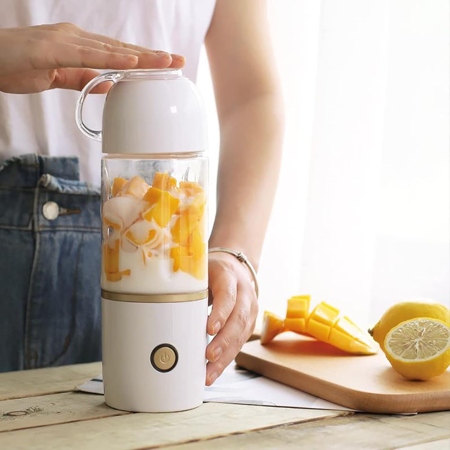 Buy Personal Size Blender, Mini Juicer Portable Blender with USB Charging Kitchen and Dining