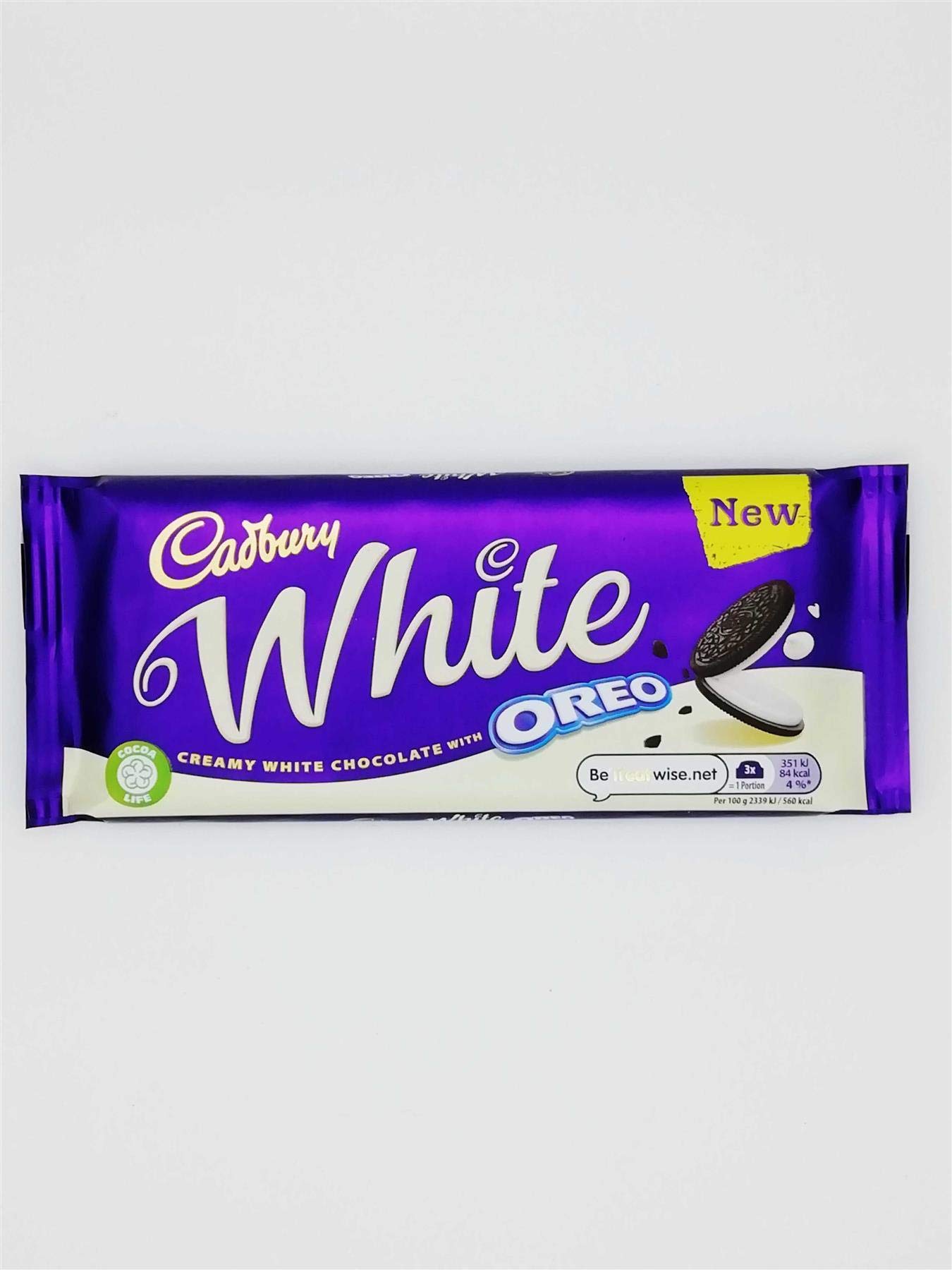 Cadbury Oreo White Chocolate Bar, 120 g, white chocolate with a delicious Oreo filling, Pack of 17
