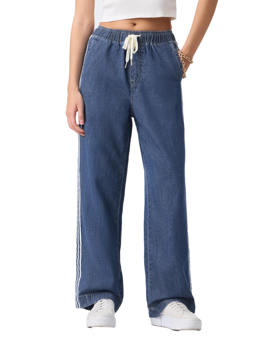 The Souled Store Pull On Denim: True Blue Women and Girls Elastic Waistband Denim Wide Leg Contrasting Side Stripes Cotton Everyday Casual Straight Fit Jeans in blue