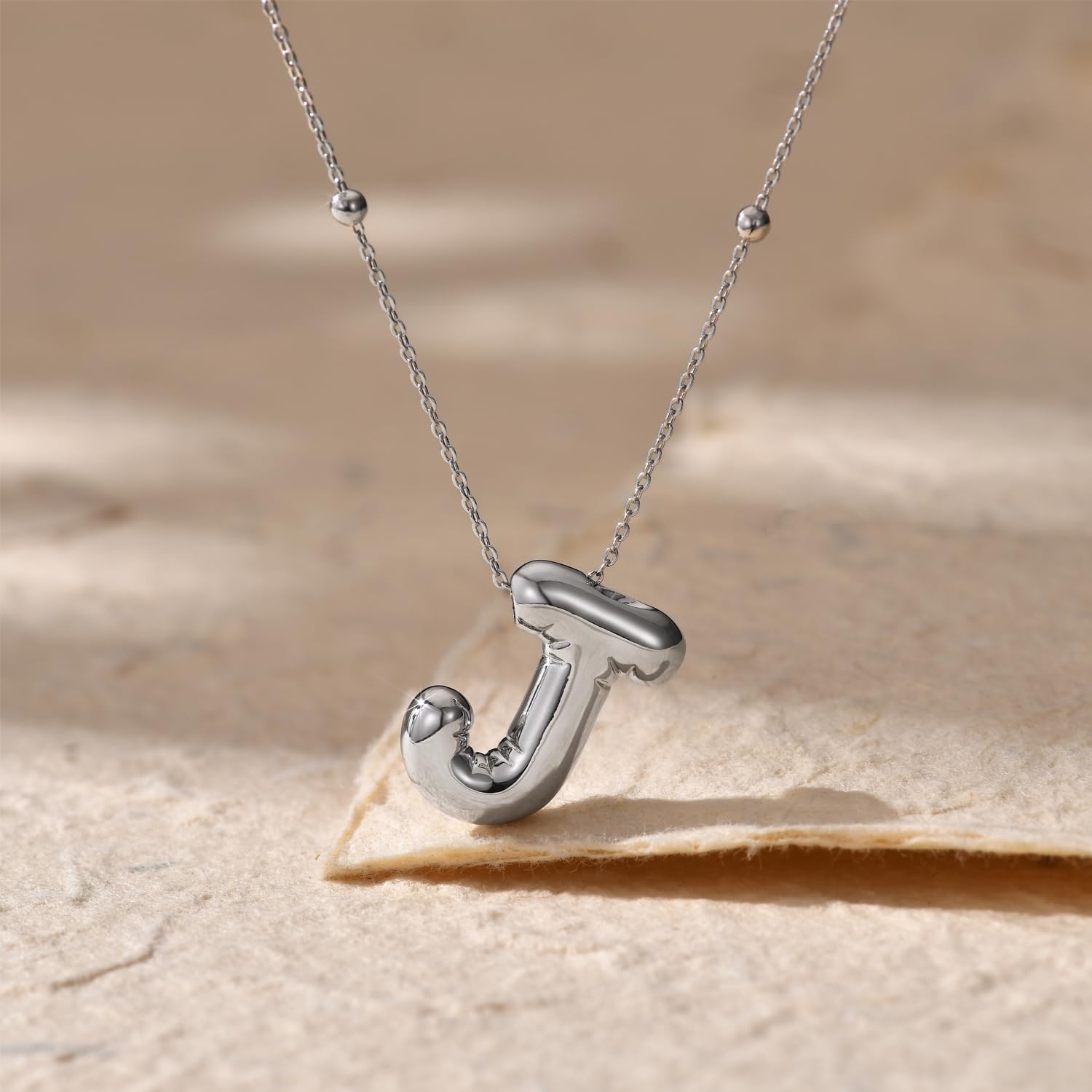 YDYDTTKD Zierliche Ballon-Buchstaben-Halskette für Frauen und Mädchen – personalisierter Schmuck mit goldenen Initialen