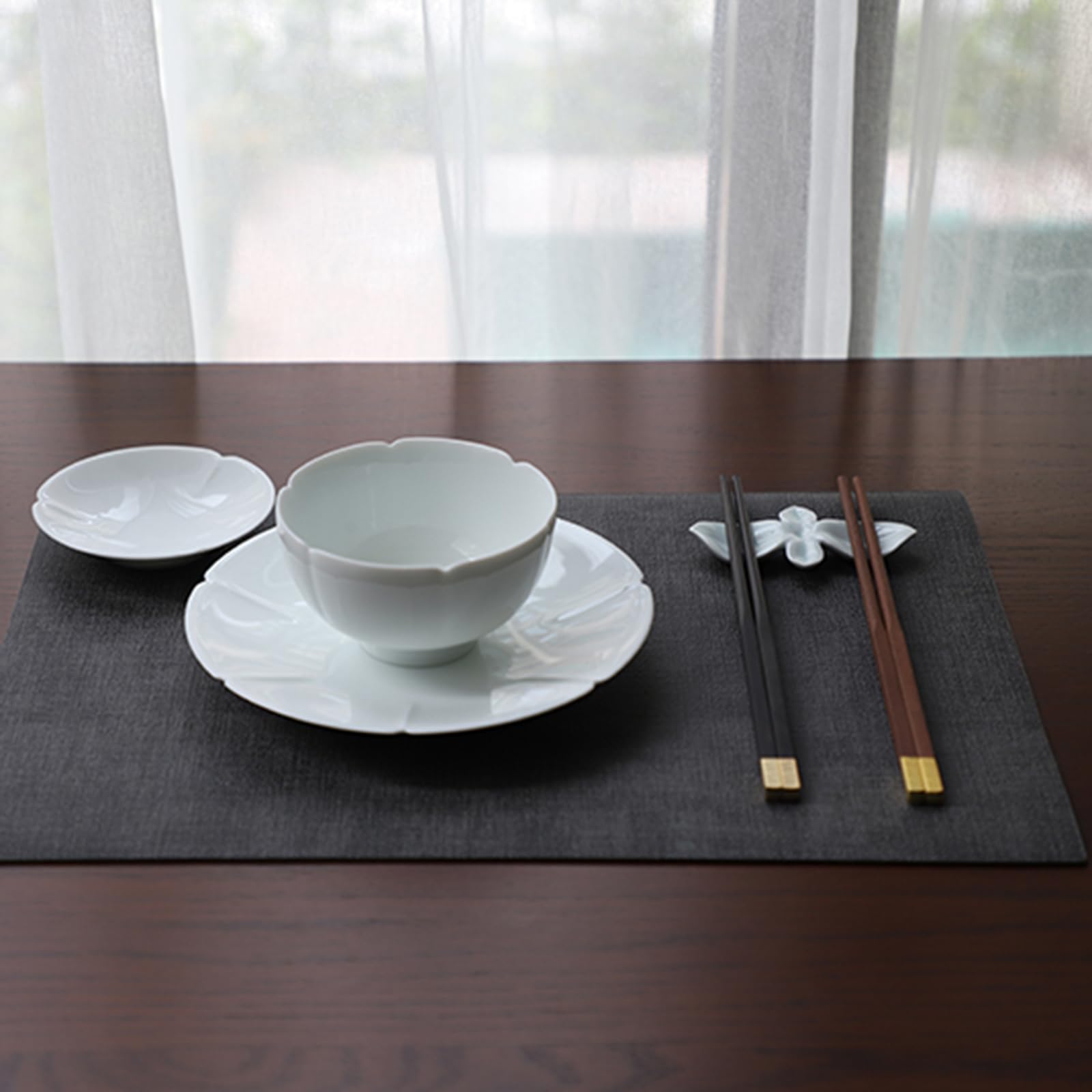 Support de baguettes en céramique pour table de restaurant, design 3D, réutilisable, résistant à l'usure, robuste, idéal pour les baguettes, fourchettes et cuillères