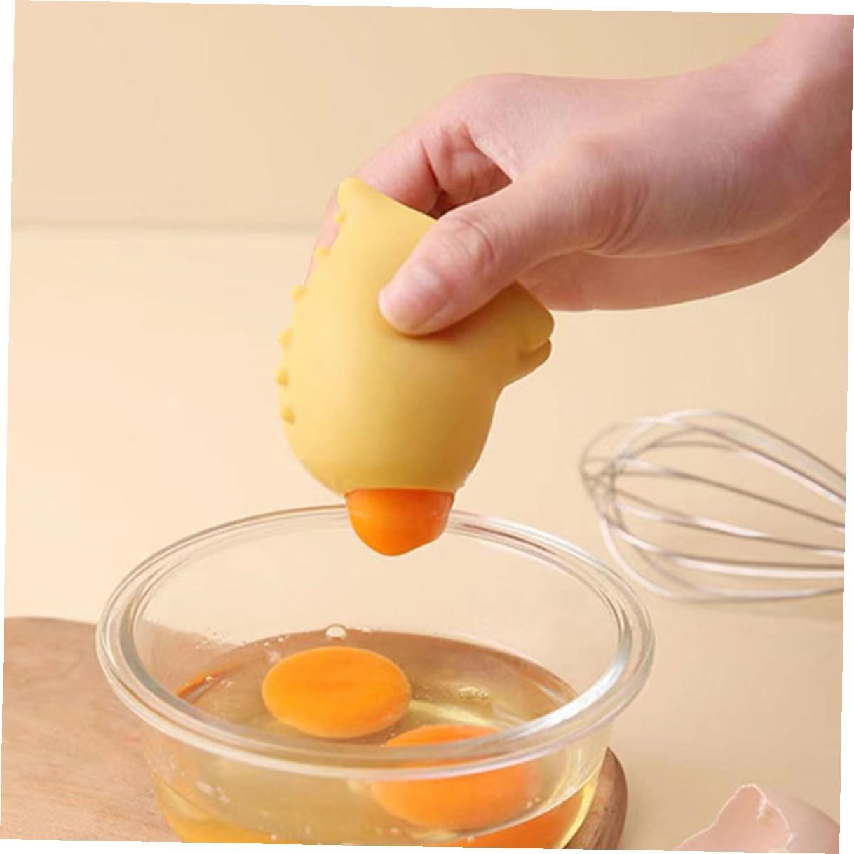 2Pcs Cartoon Silicone Egg Separator for Kitchen Use Convenient Egg Yolk and White Separator Tools Quick Cooking Gadget for Baking and Household Purposes Dishwasher Safe