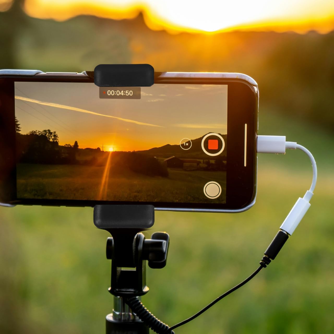 10Pcs Universal 1/4 Inch Cell Phone Tripod Mount Adapter Clips Rotatable Phone Holders for Smartphone Selfie Stick Live Streaming Photography