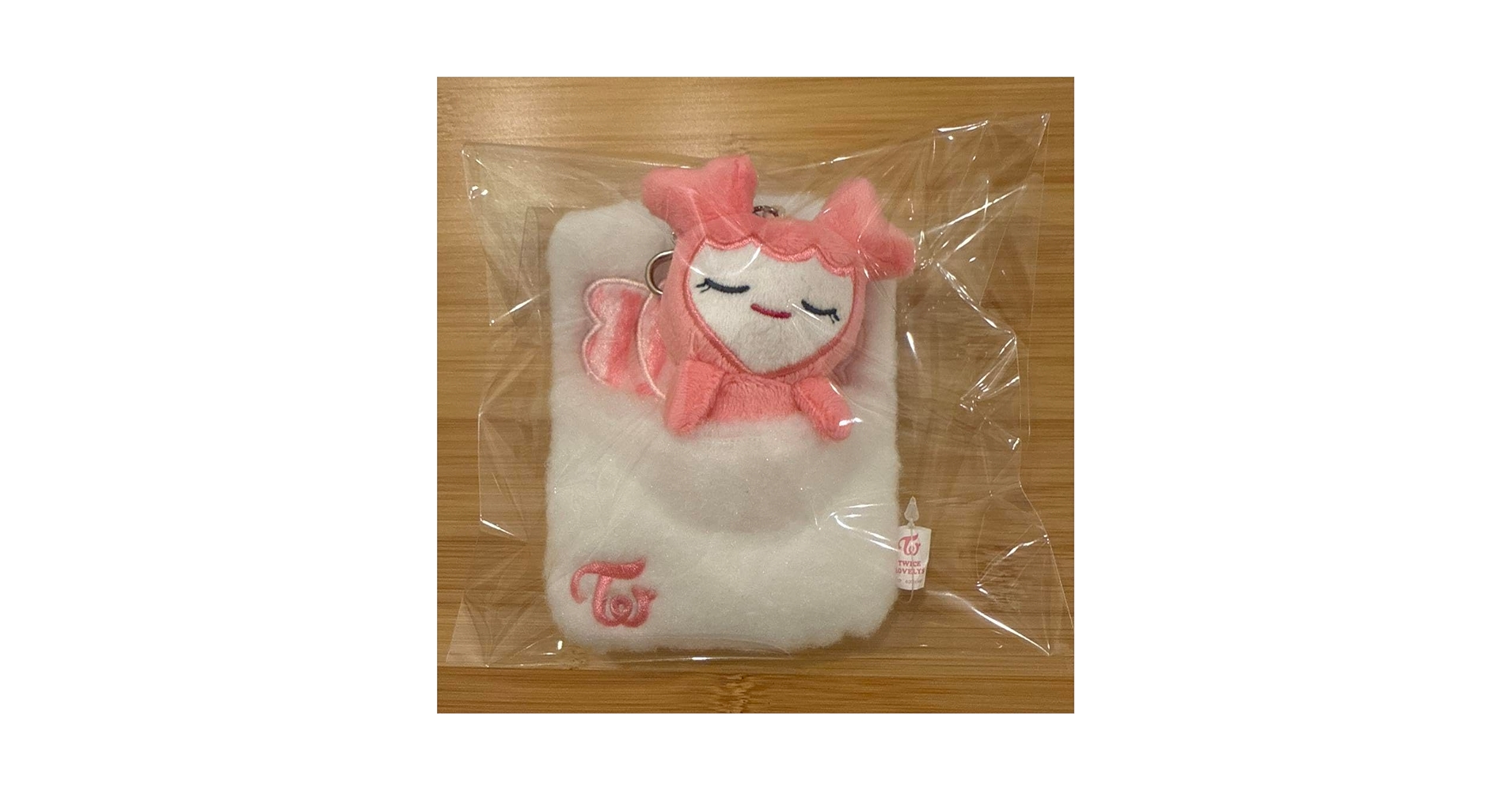 TWICE LOVELYS gigo おふとんリールパスケース ミサモサナ モモ Amazon.co.jp: TWICE LOVELYS おふとんリールパスケース モモ