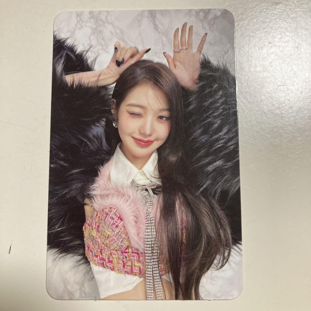 IVE ウォニョン　special'ver トレカ Amazon.co.jp: ive ウォニョン トレカ I'VE IVE SPECIAL VER. : おもちゃ