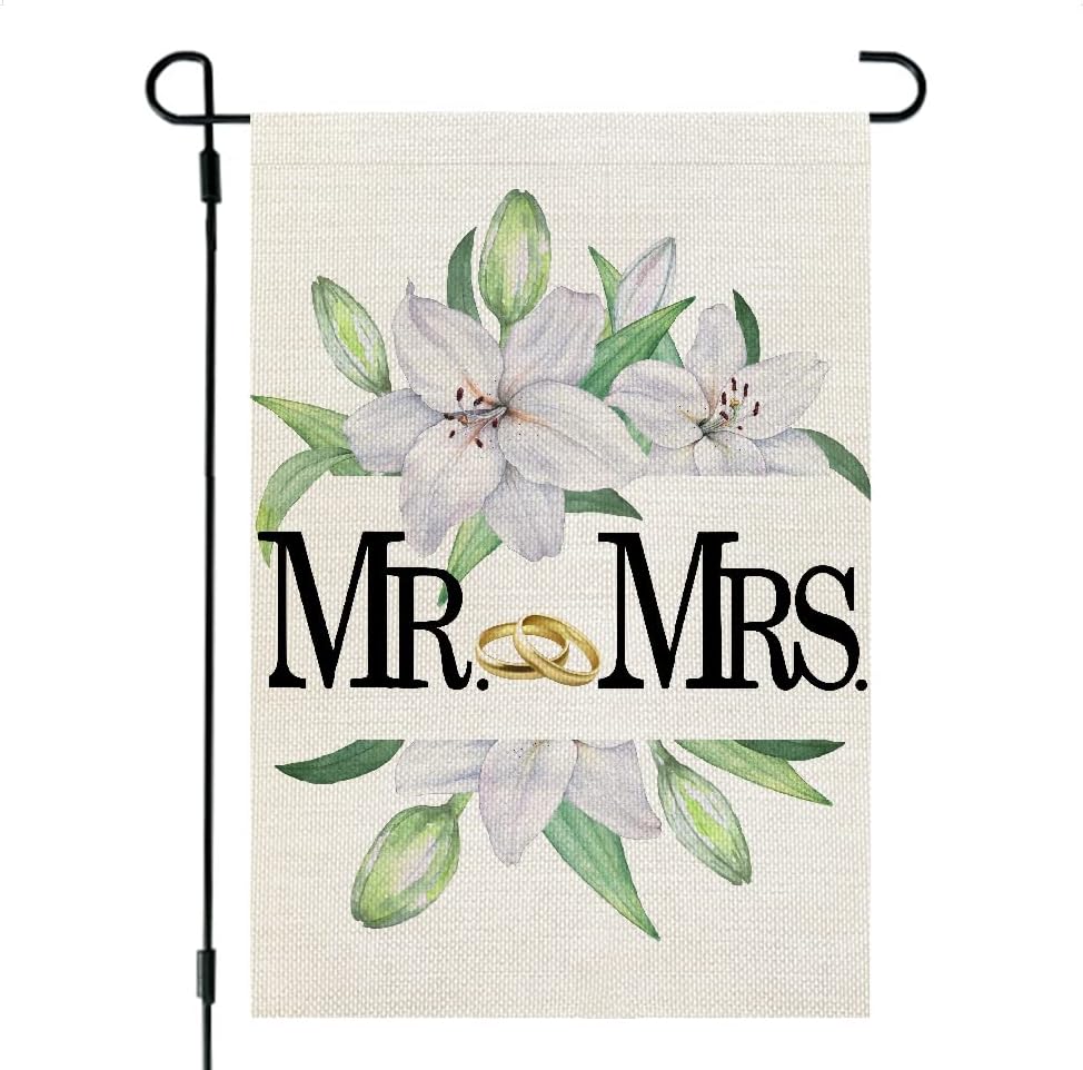CROWNED BEAUTYWedding Garden Flag 12x18 Inch Double Sided for Outside Mr.& Mrs,Welcome Anniversary Party Gift Burlap Small Yard Flag CF818-12