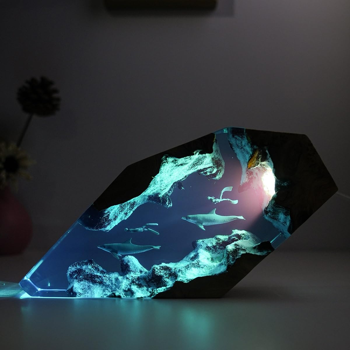 Ręcznie wykonana lampa z żywicy oceanicznej, ściemniana podwodna lampka nocna dla nurka z rekinem wielorybim, kryształowa dekoracja nocna LED do wielu motywów